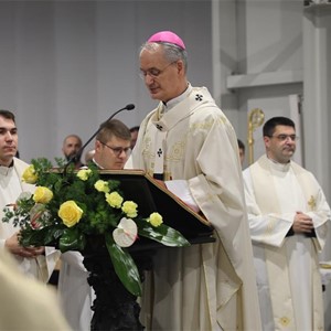 Pozdravni govor nadbiskupa Kutleše na zlatnoj misi kardinala Josipa Bozanića